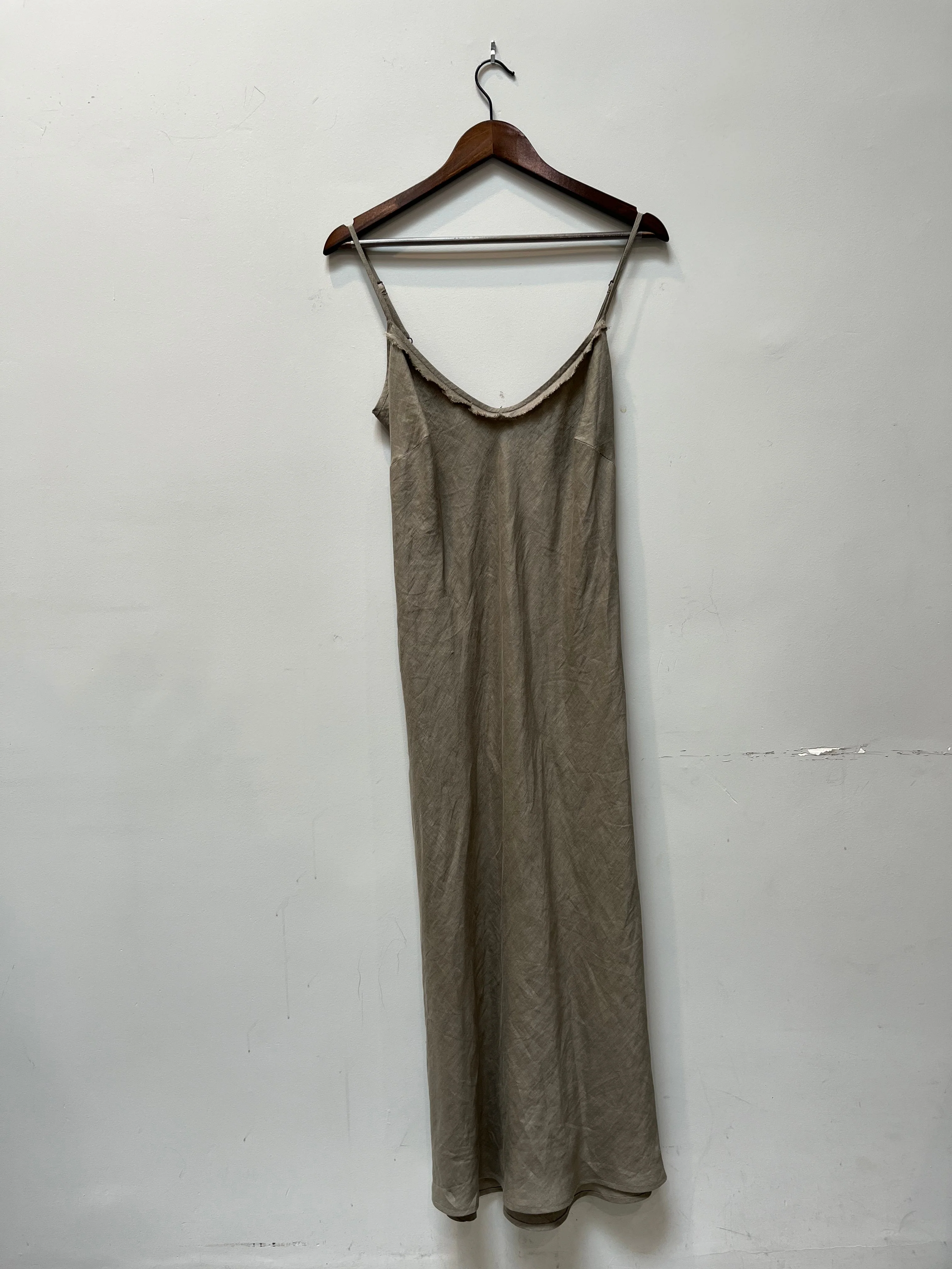 Farrah Slip Dress in French Linen - Olive - Image 3