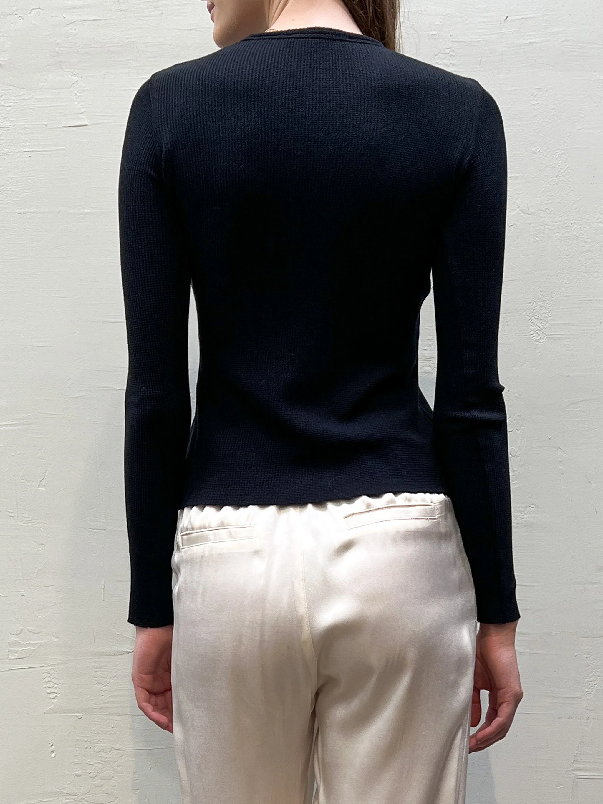 Jimmy Long-Sleeve Tee in Thermal - Black - Image 4