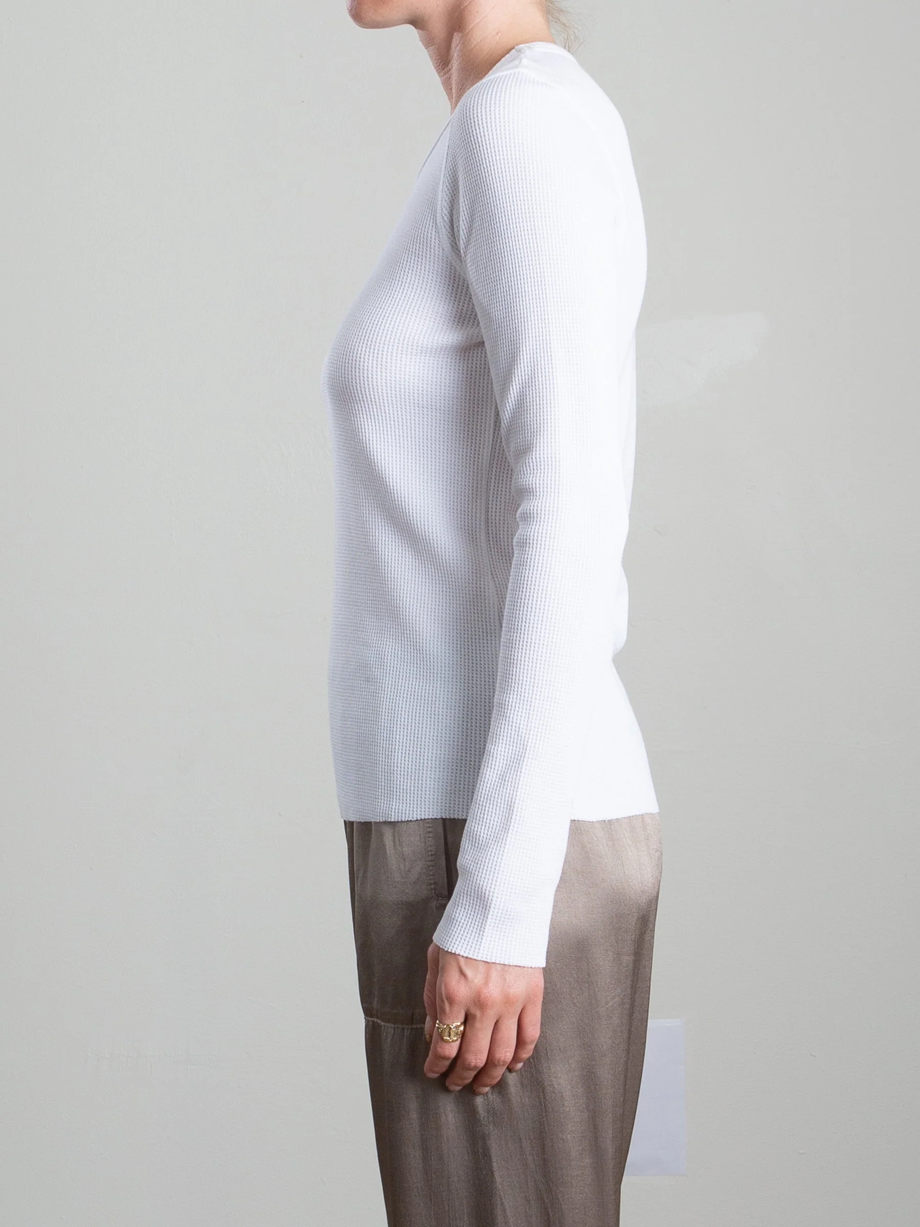 Jimmy Long-Sleeve Tee in Thermal - White - Image 3