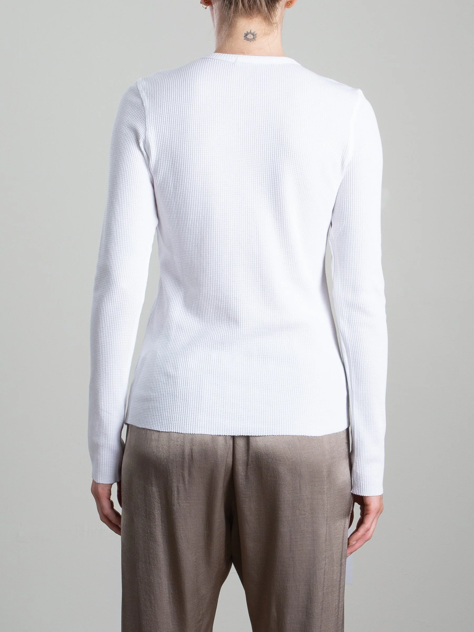 Jimmy Long-Sleeve Tee in Thermal - White - Image 4