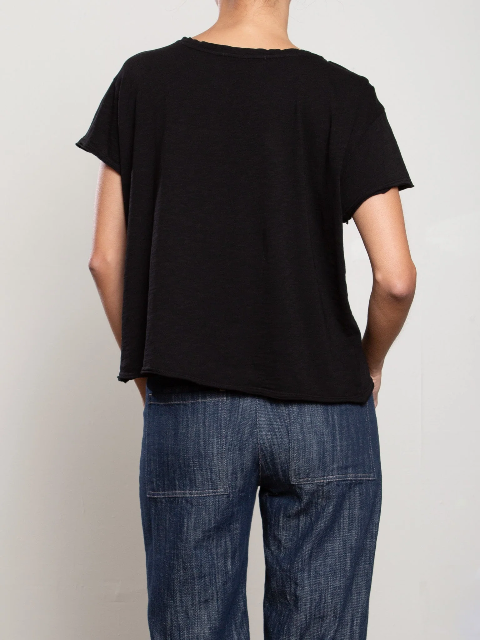 Kerri Boxy Crop Tee in Supima Slub - Black - Image 4