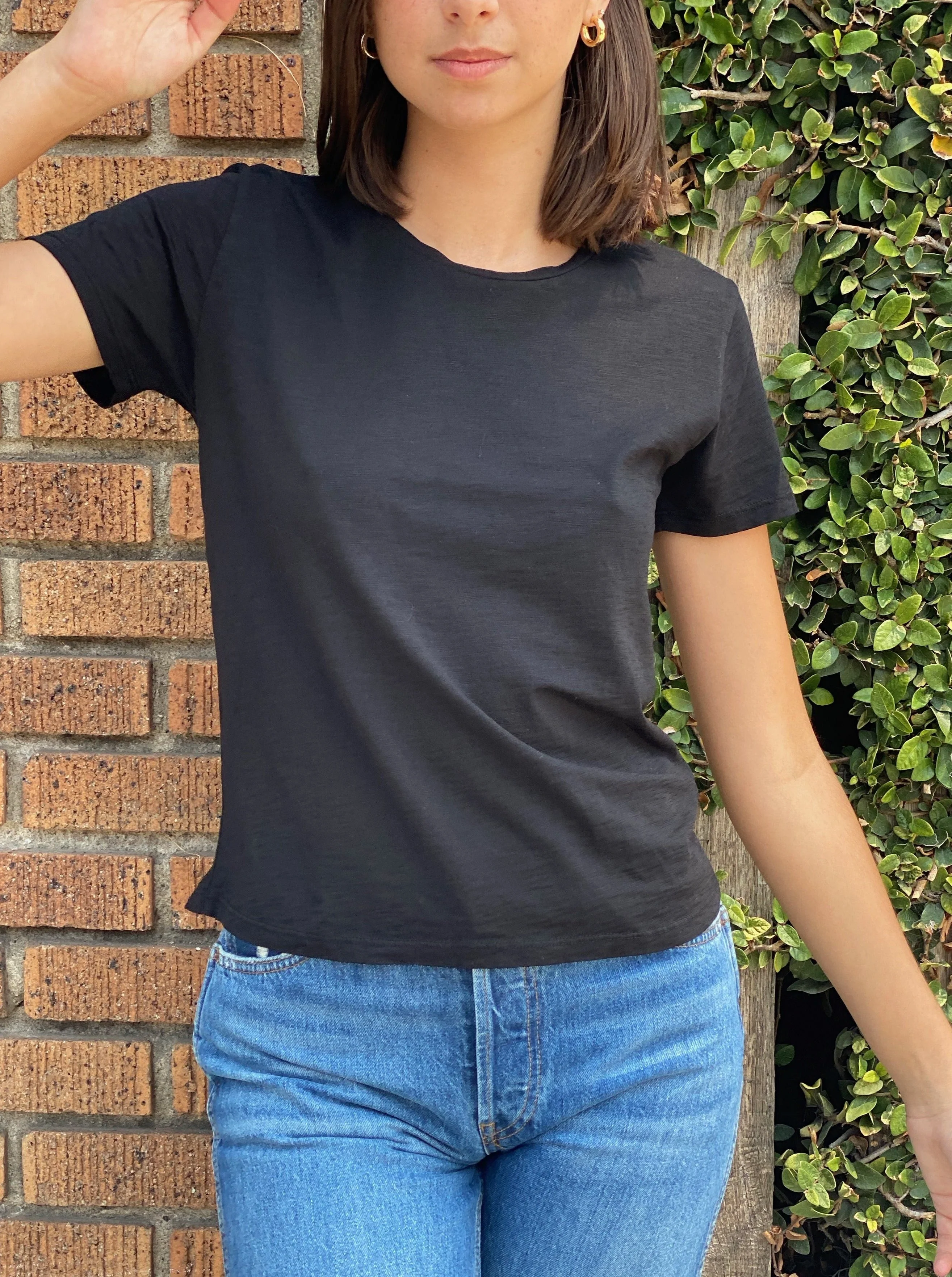 Classic Crewneck Tee in Supima Slub - Black - Image 3